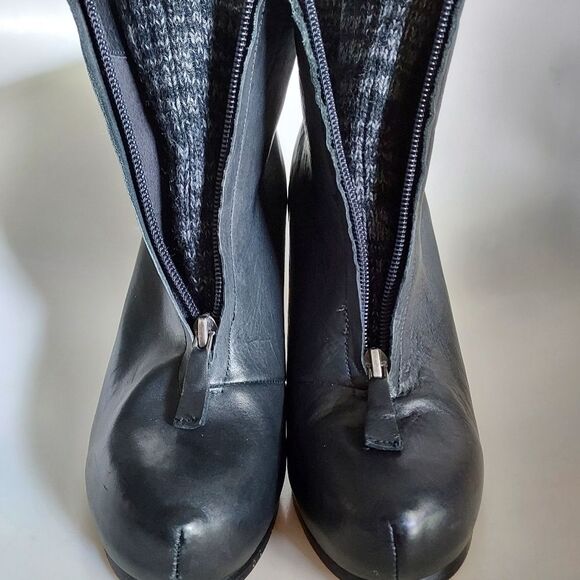 Dolce Vita Joya Sock Boot 8 - Picture 4 of 11